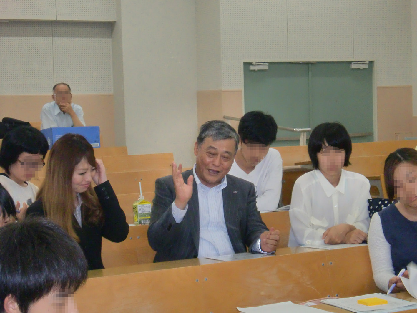 学生の方々との質疑応答、意見交換2